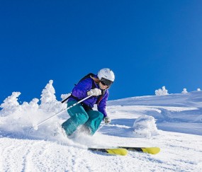 开云体育-冰封之地燃起红蓝烈焰，巴萨客场碾压冰岛，巴尔韦德连斩破局锁定胜势
