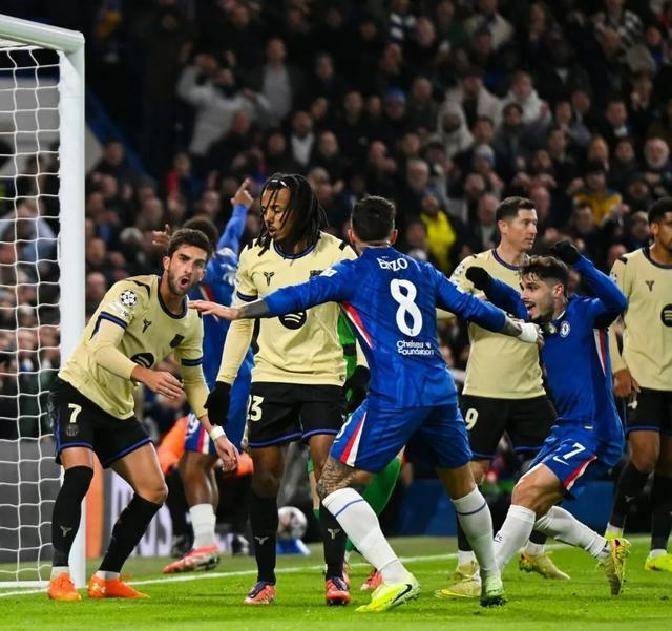 切尔西客场大胜，进入前四位置