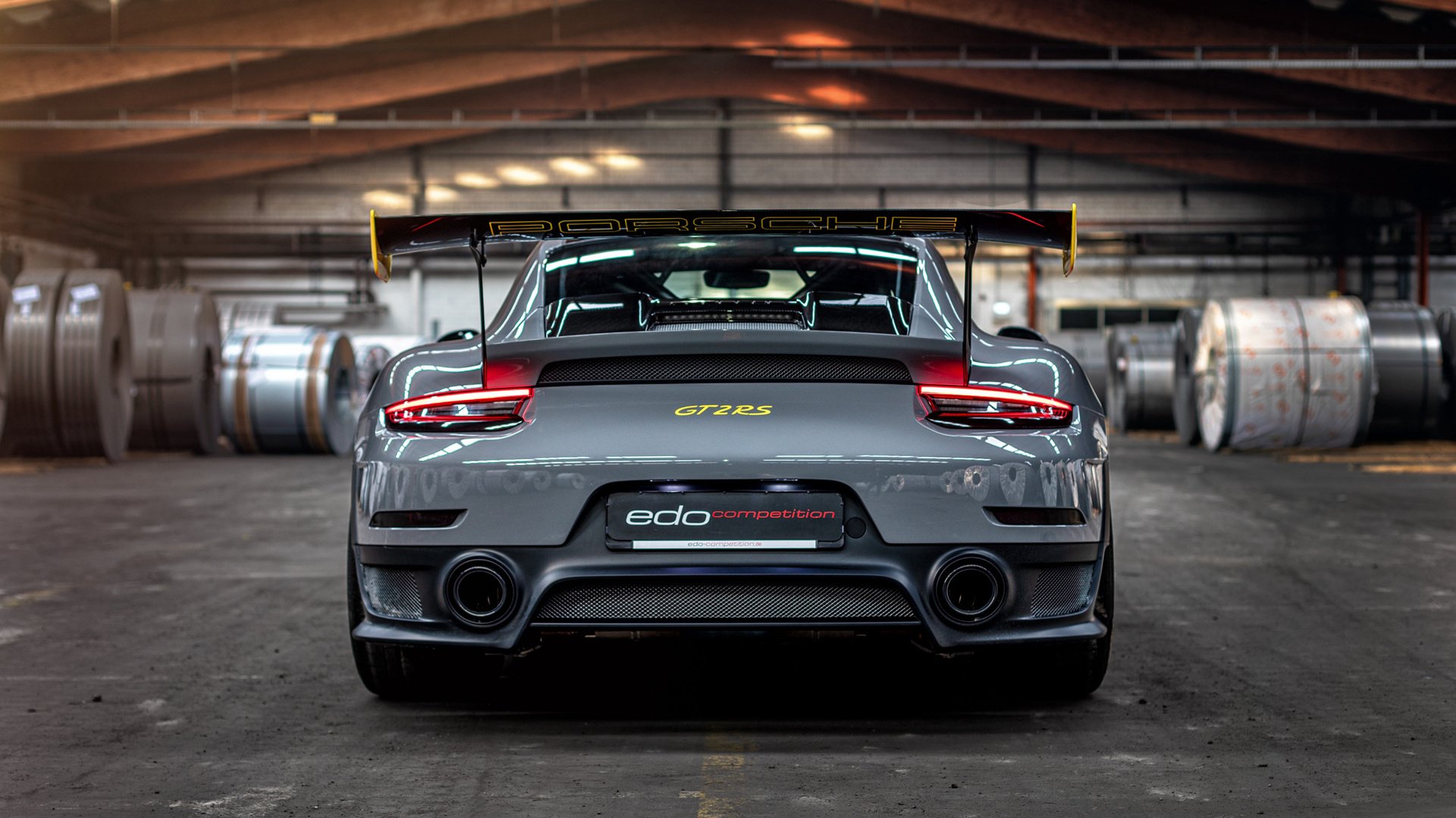 欧冠淘汰赛焦点战，广厦队连续得分压制新疆队