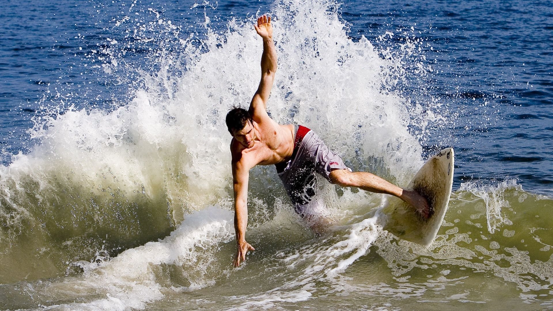 维也纳的火焰,恩佐如何以关键一击改写欧陆霸权叙事