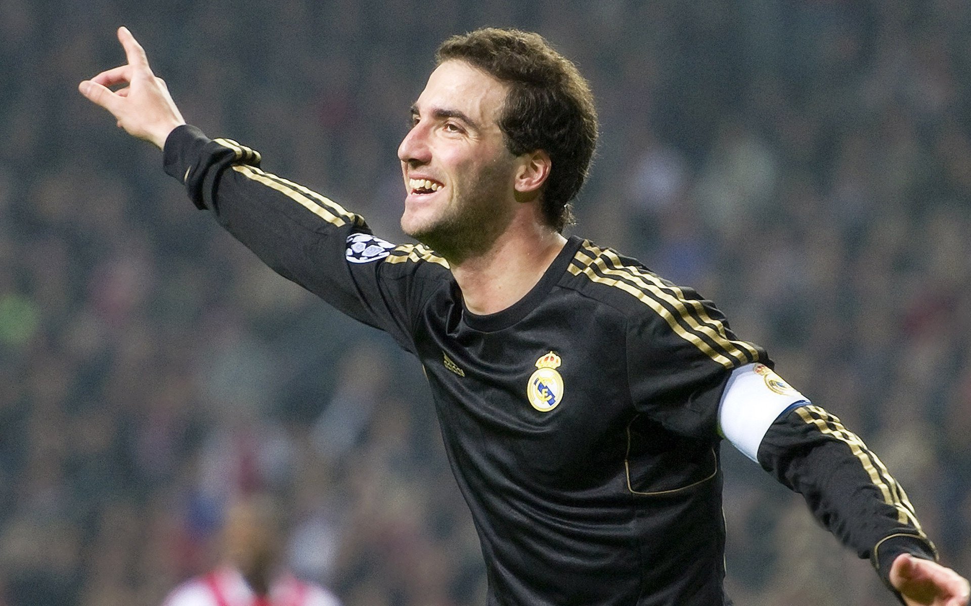 末节封神！德里赫特一夫当关，奥地利战术革命掀翻阿森纳系防线